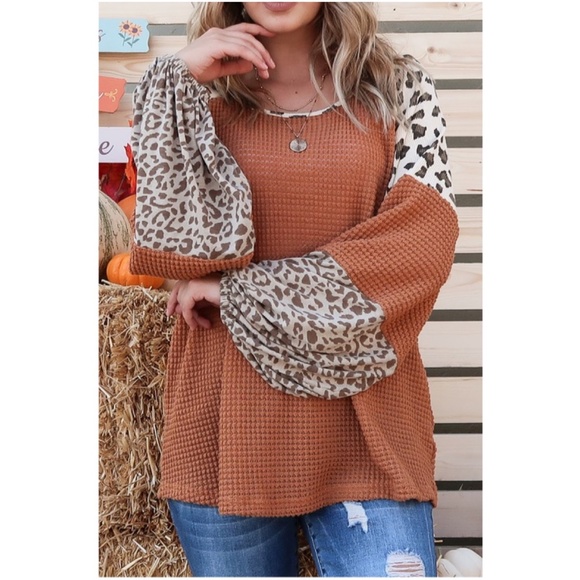 Cozy Burnt Orange Leopard Print Puff Sleeve oversized Top - Picture 2 of 6